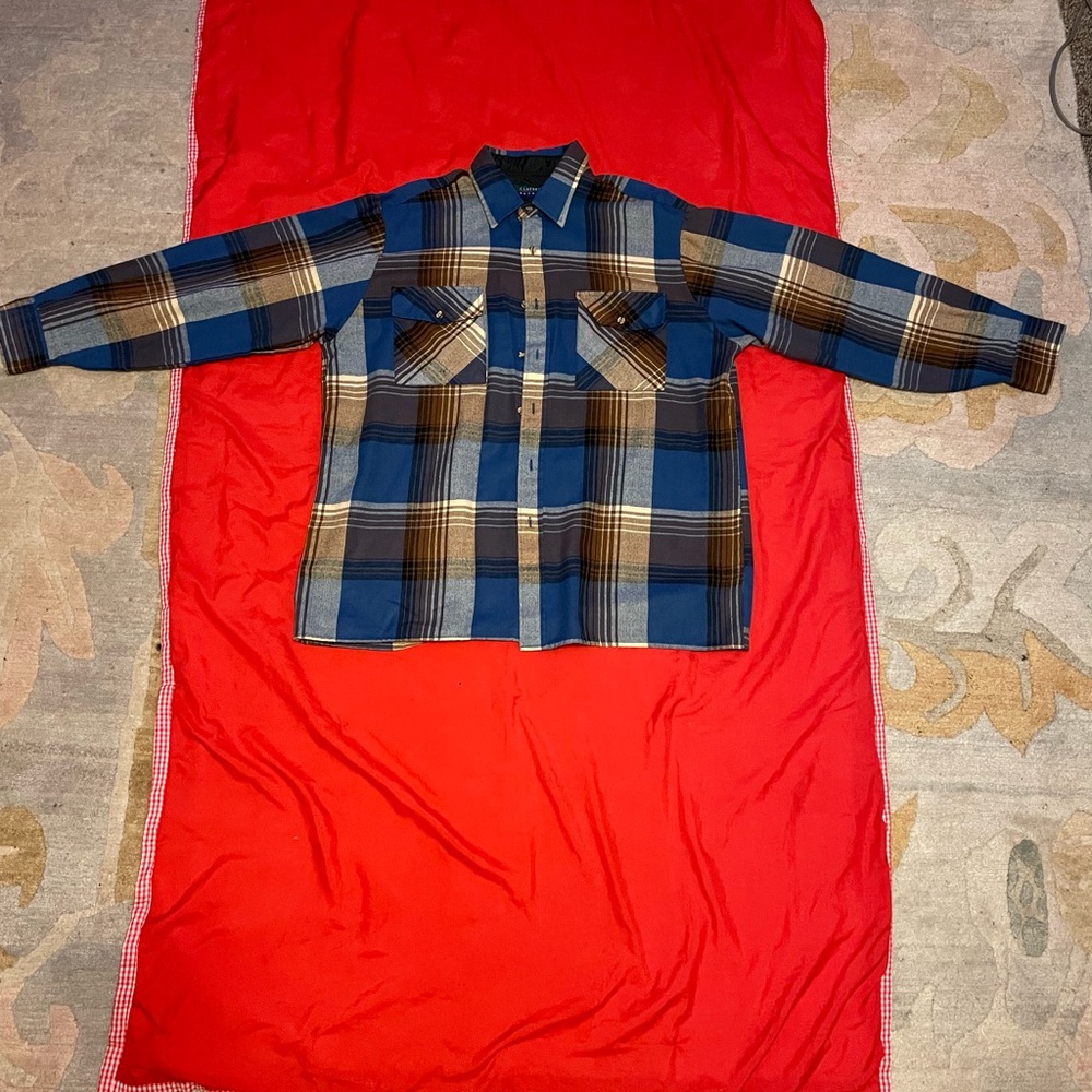 Claybrooke Outdoors Classic Plaid Long Sleeve Shirt Size XL 100% Acrylic